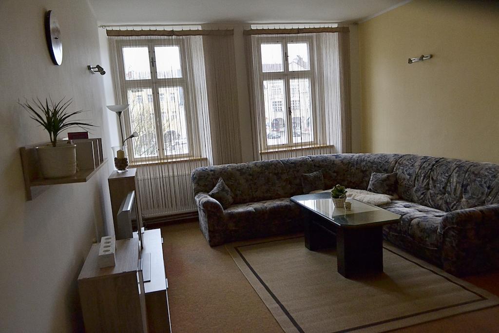 Apartman Namesti Hostinne Szoba fotó